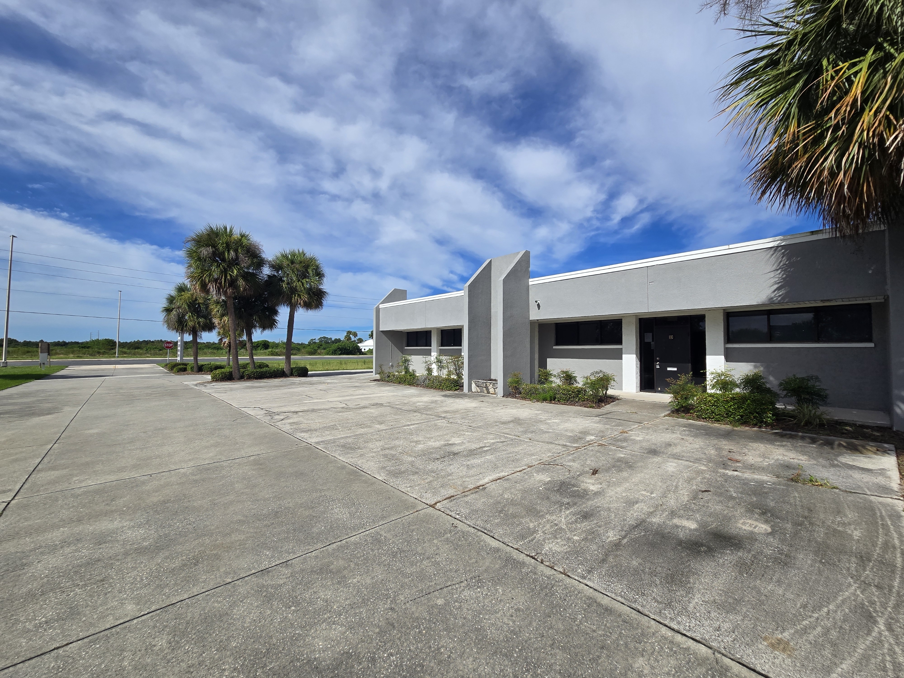 2901 E. Irlo Bronson Memorial Hwy - 1